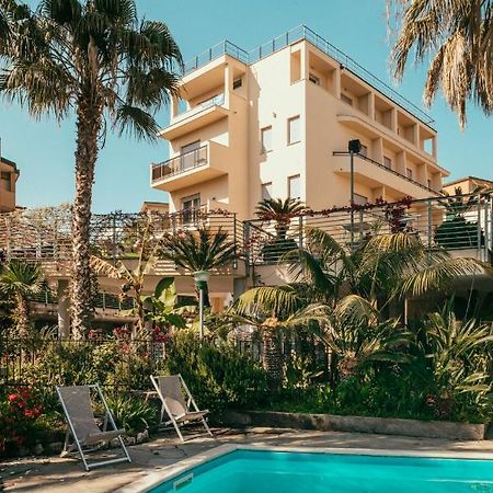 Hotel Residence La Palma Finale Ligure Buitenkant foto