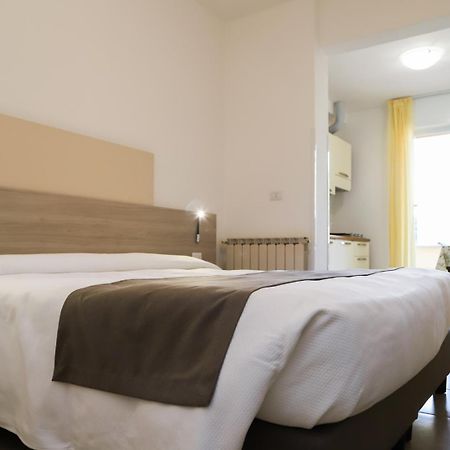 Hotel Residence La Palma Finale Ligure Buitenkant foto