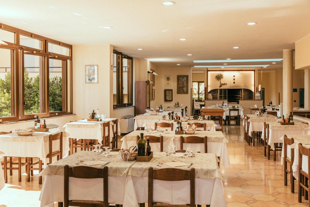 Hotel Residence La Palma Finale Ligure Buitenkant foto