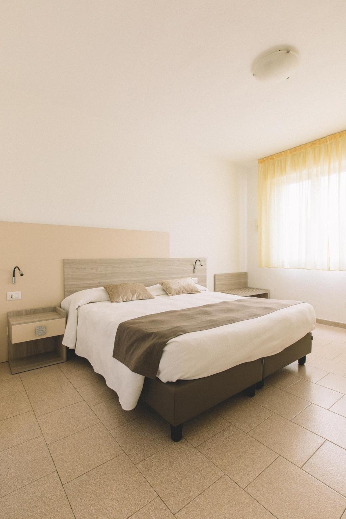 Hotel Residence La Palma Finale Ligure Buitenkant foto