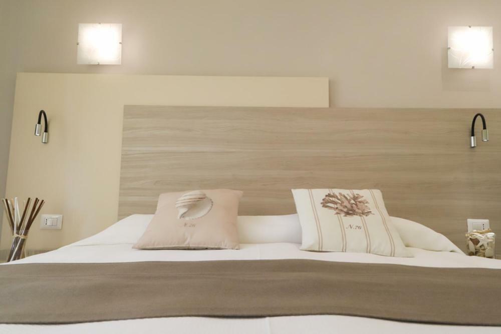 Hotel Residence La Palma Finale Ligure Buitenkant foto