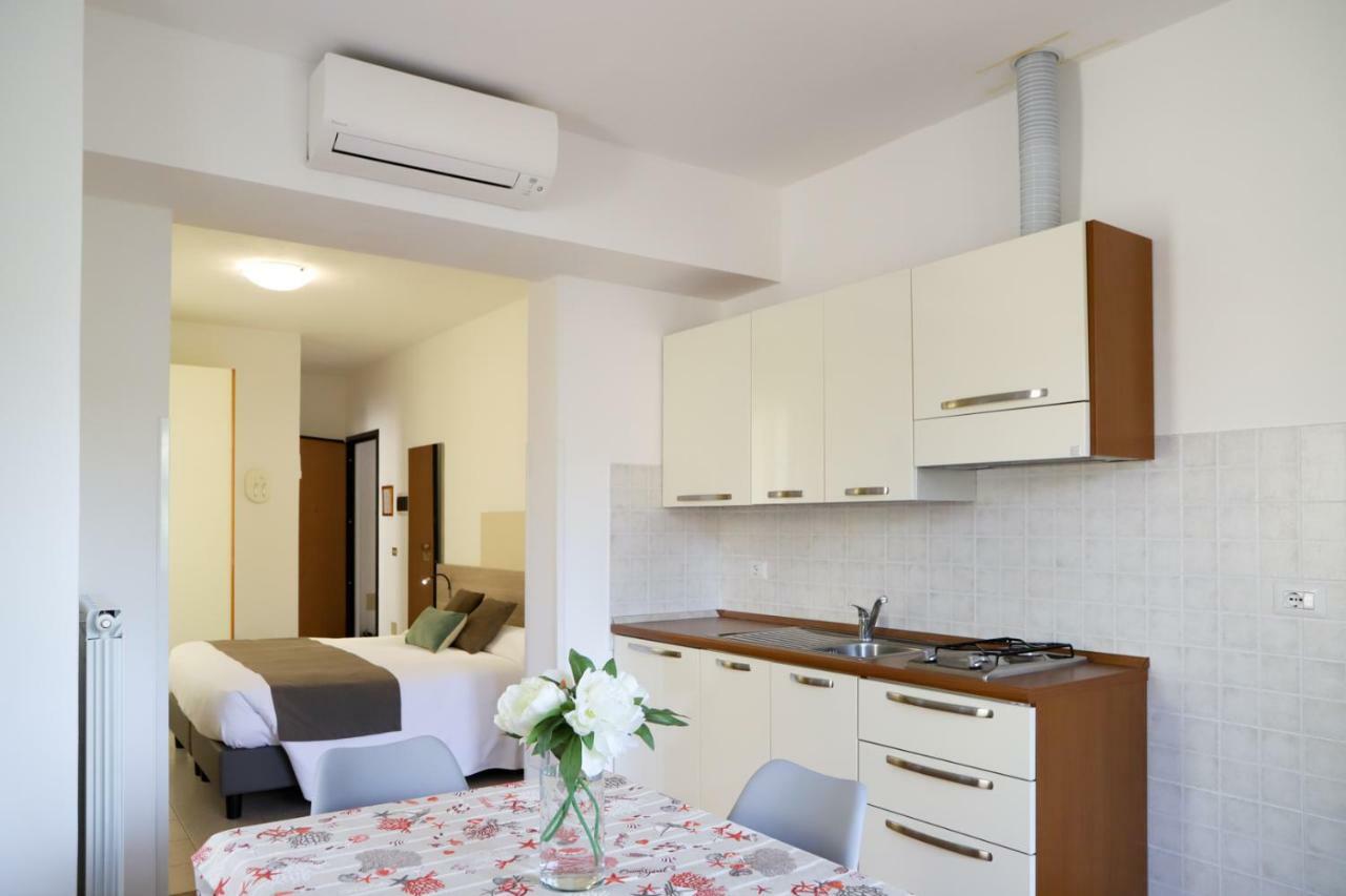 Hotel Residence La Palma Finale Ligure Buitenkant foto